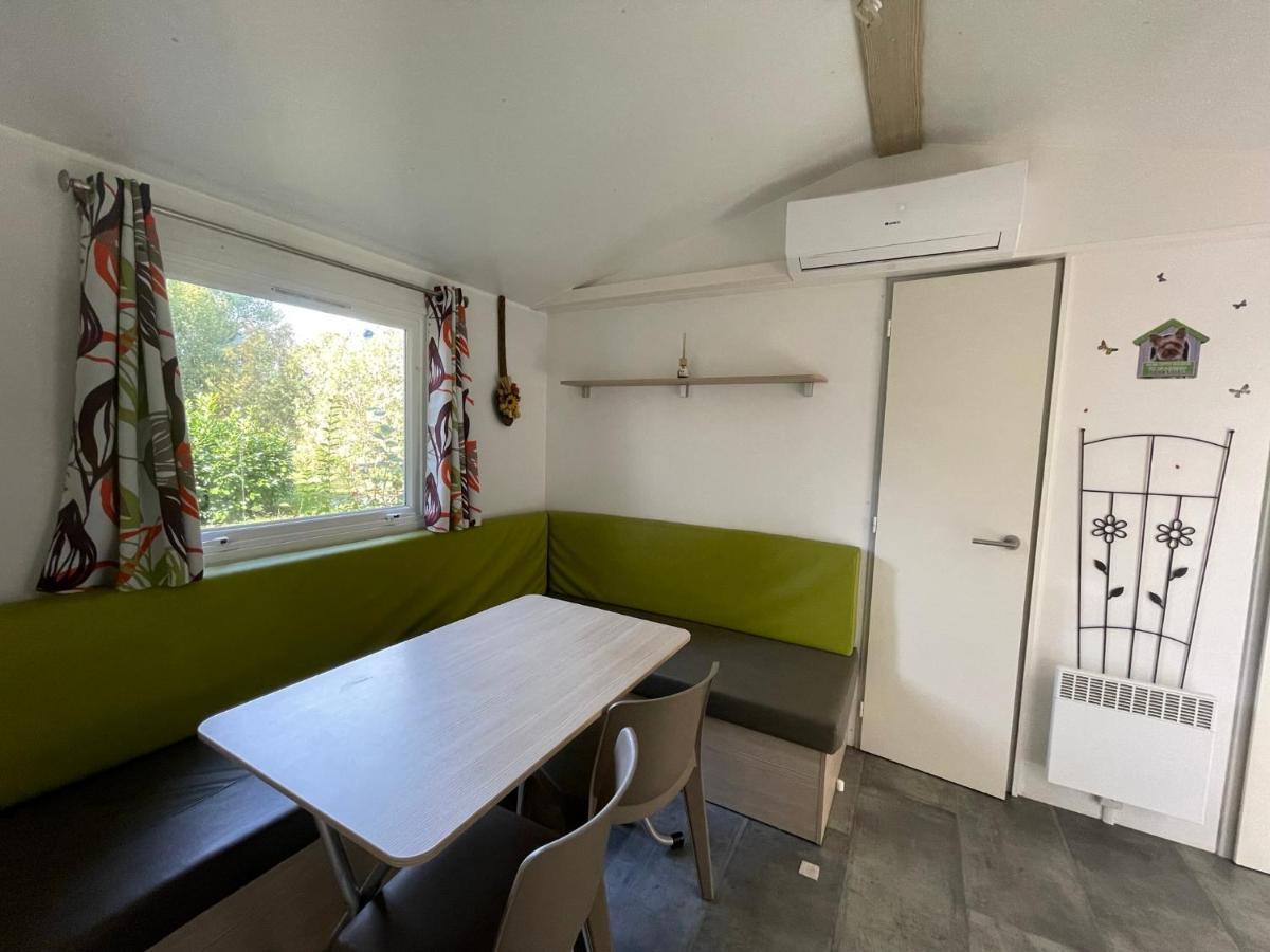 Chez Roger - Bungalow Climatise Avec Tv - 2 Chambres 4 Personnes Boofzheim Luaran gambar