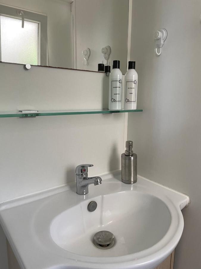 Chez Roger - Bungalow Climatise Avec Tv - 2 Chambres 4 Personnes Boofzheim Luaran gambar